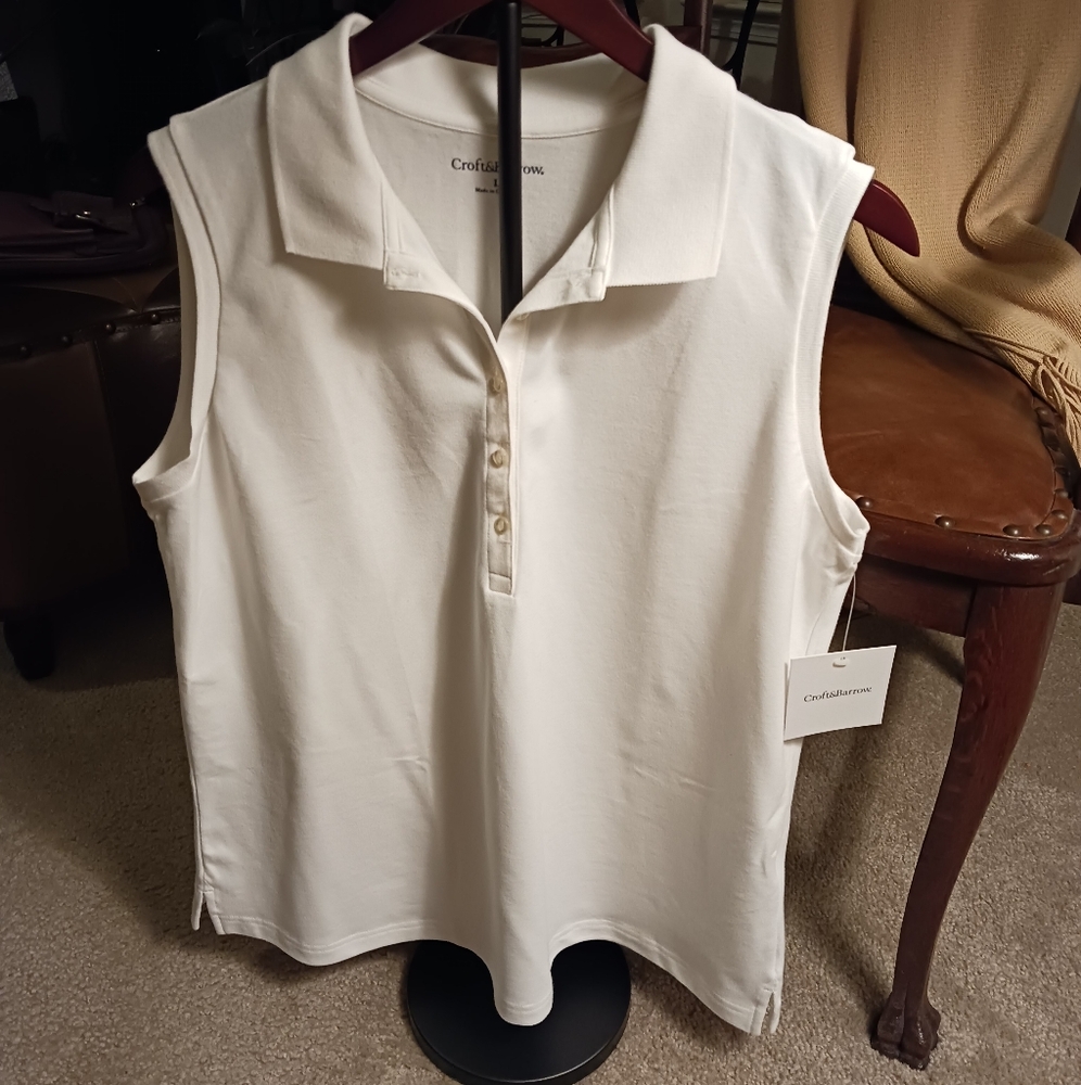 Croft & Barrow Women's Cream Sleeveless Button Down Shirt
